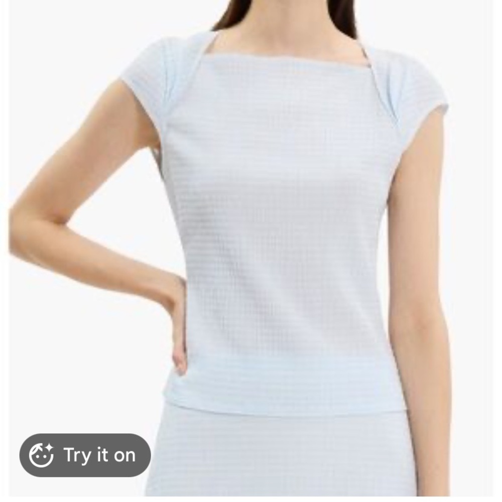 Theory Crinkled Cap Sleeve Womens top.